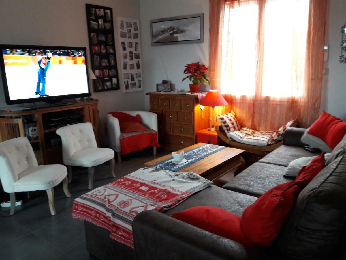 La Maison Familiale Apartment Lagarrigue  ภายนอก รูปภาพ